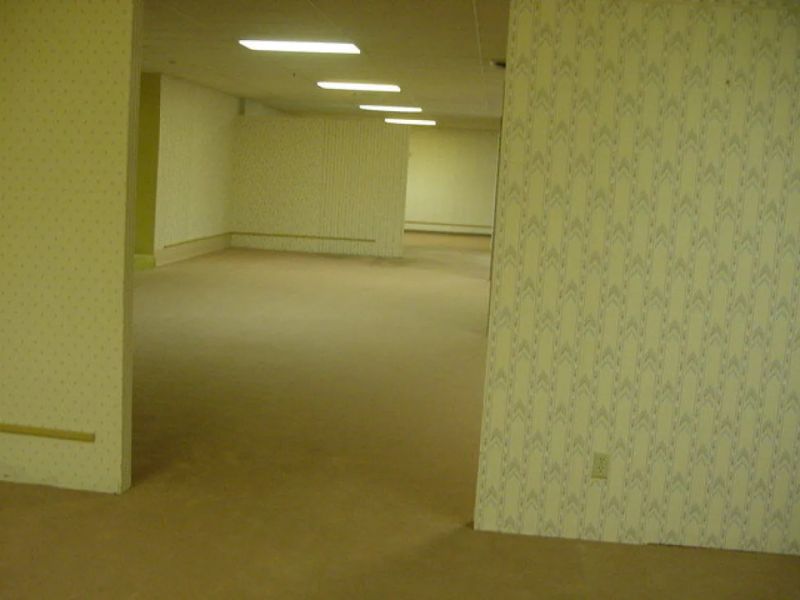 文件:Thebackrooms.jpg