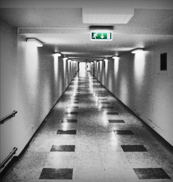 文件:ZH2-Entrance.jpg